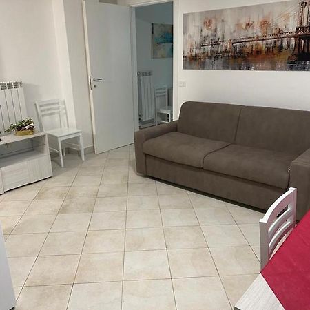 Ferienwohnung Senza Pensieri Al Fiume Crema Exterior foto